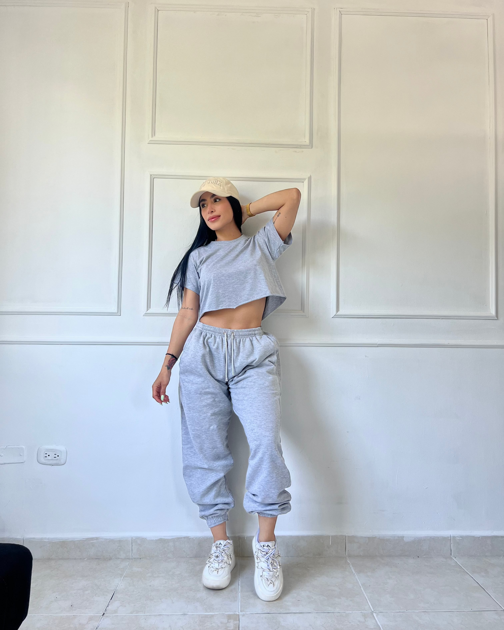 Set jogger y camiseta corta